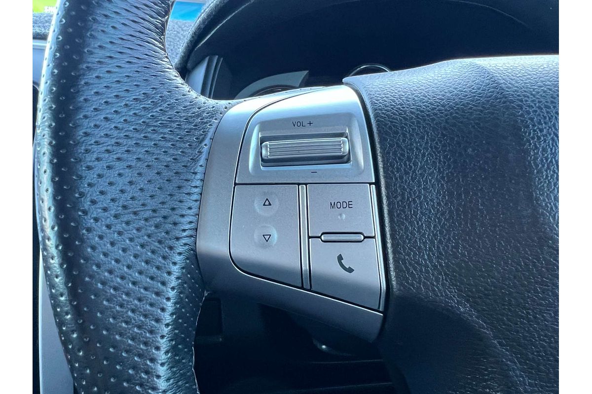 2021 Isuzu MU-X LS-U