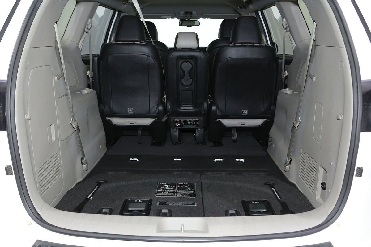 2020 Kia Carnival SLi YP