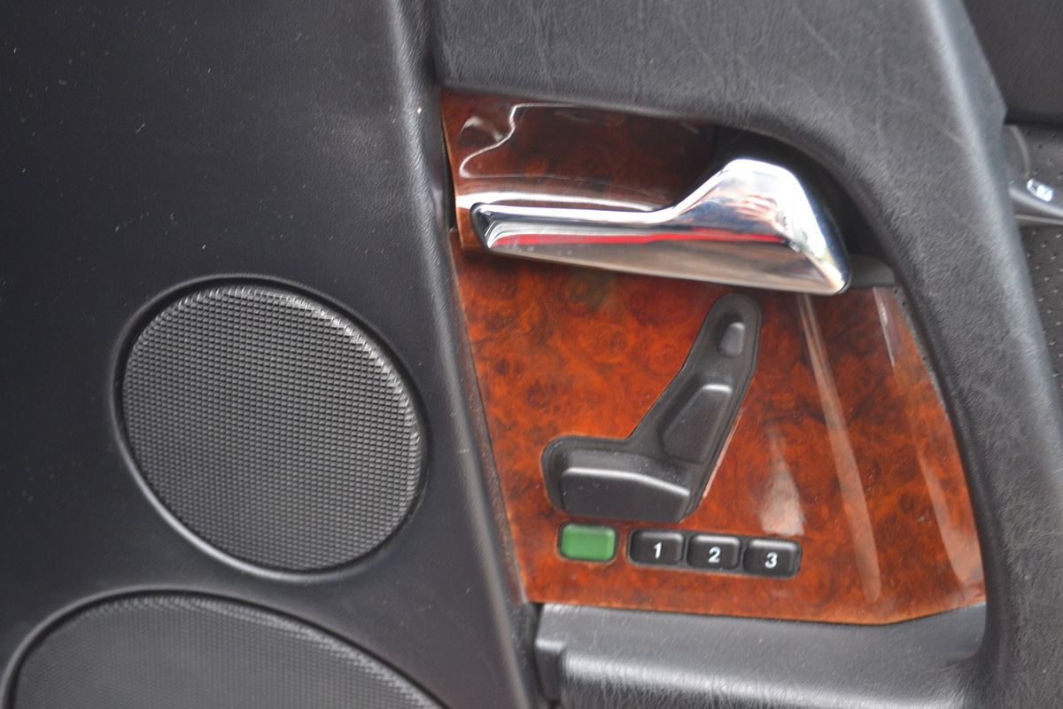 1993 Mercedes-Benz SL-Class SL500 R129