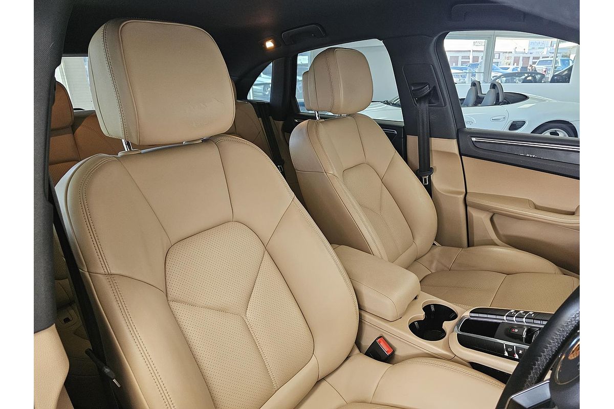 2019 Porsche Macan 95B