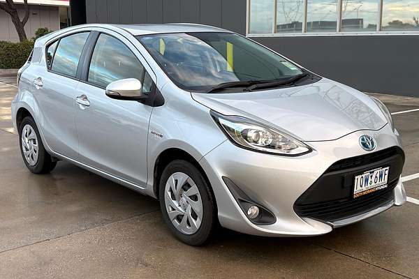 2019 Toyota Prius C NHP10R