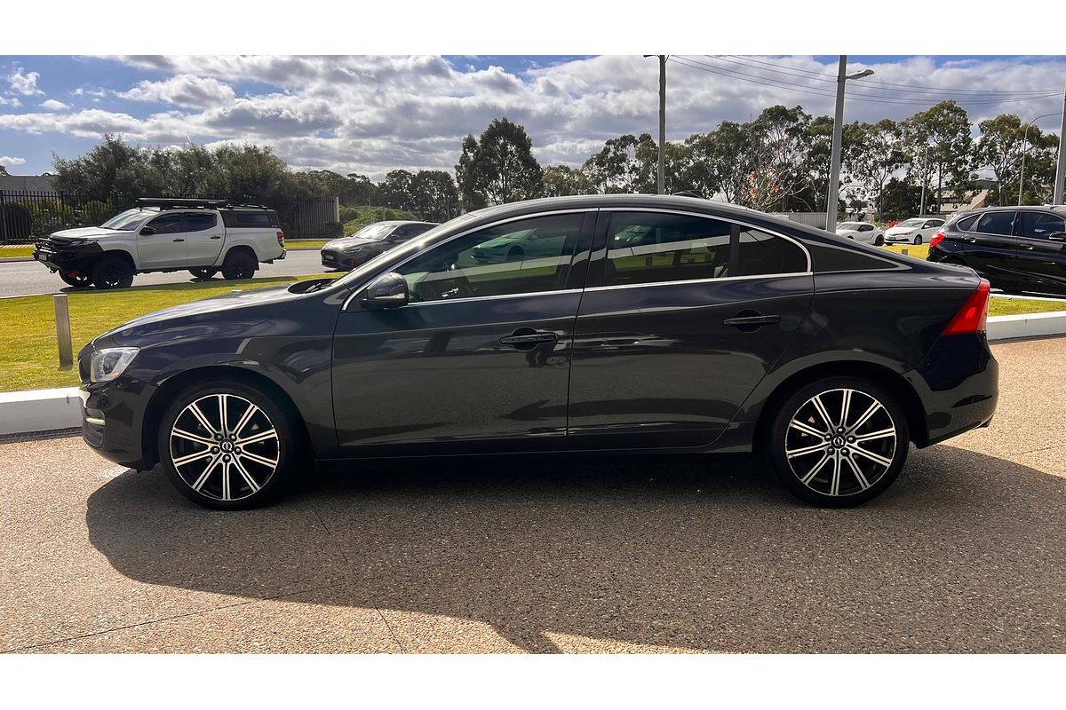 2014 Volvo S60 T5 Luxury