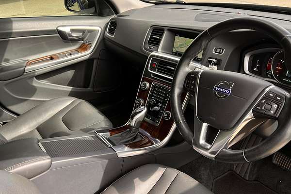 2014 Volvo S60 T5 Luxury