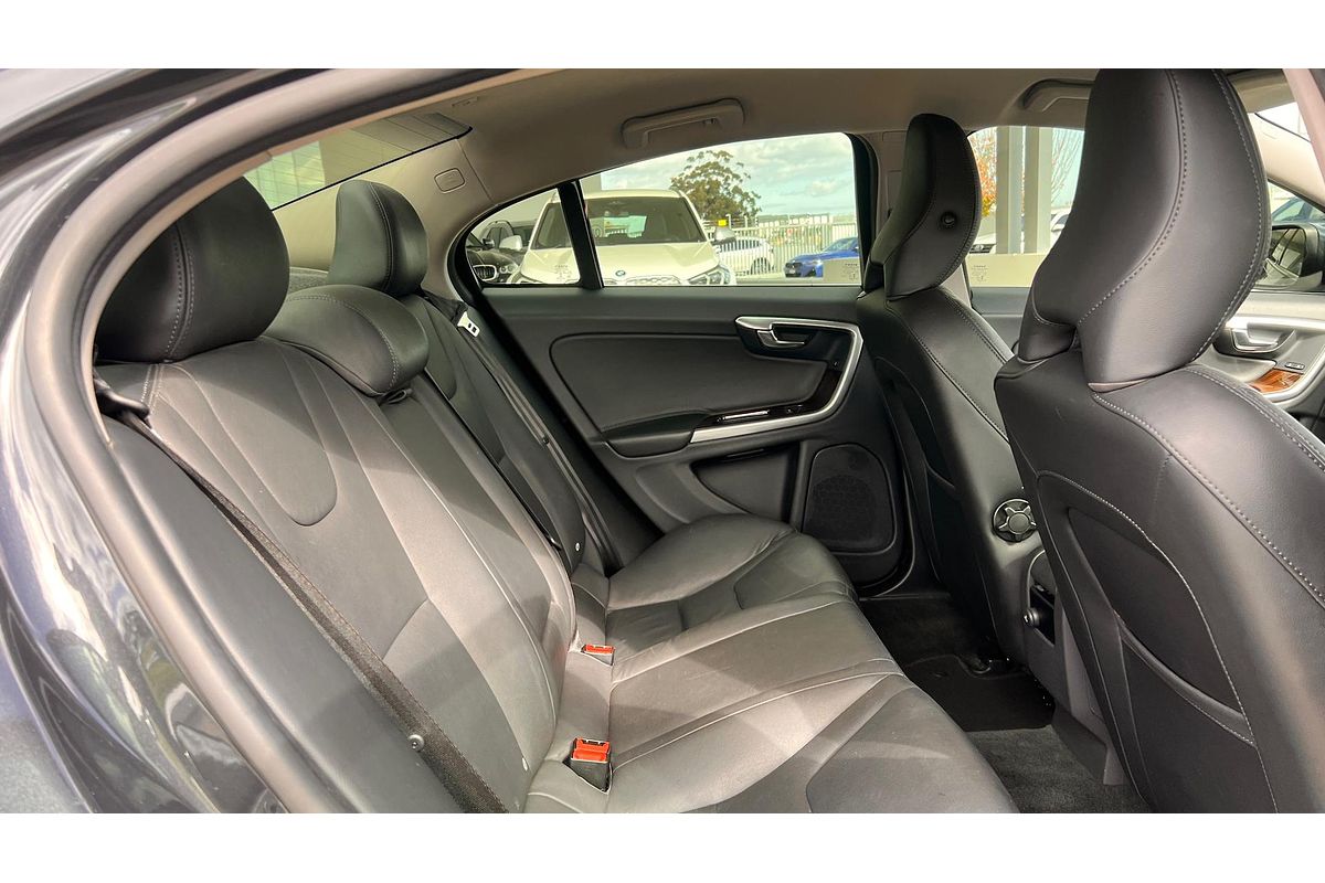 2014 Volvo S60 T5 Luxury
