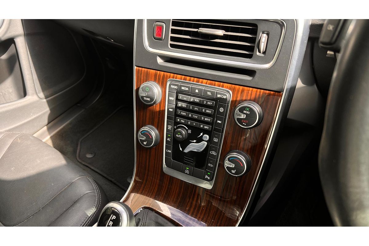 2014 Volvo S60 T5 Luxury