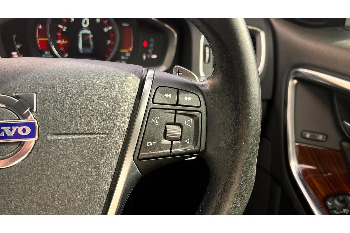 2014 Volvo S60 T5 Luxury