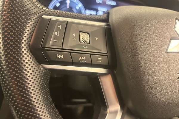 2022 Mitsubishi Outlander PHEV Exceed ZM