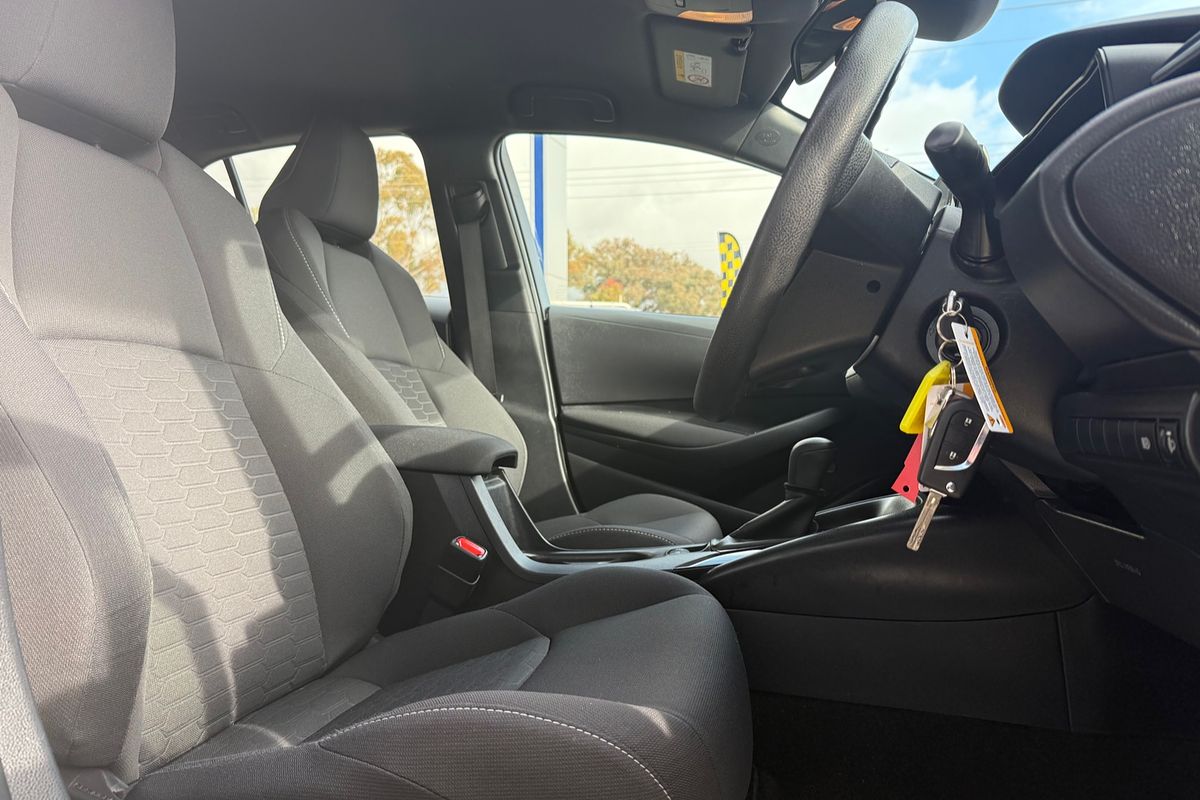 2021 Toyota Corolla Ascent Sport MZEA12R