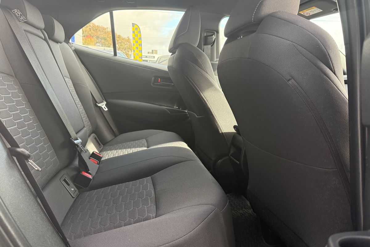 2021 Toyota Corolla Ascent Sport MZEA12R