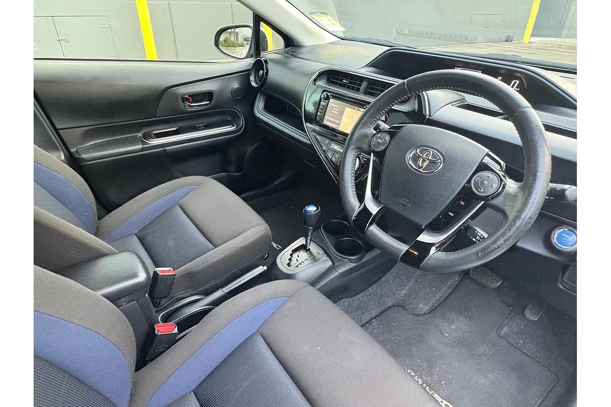 2019 Toyota Prius C NHP10R