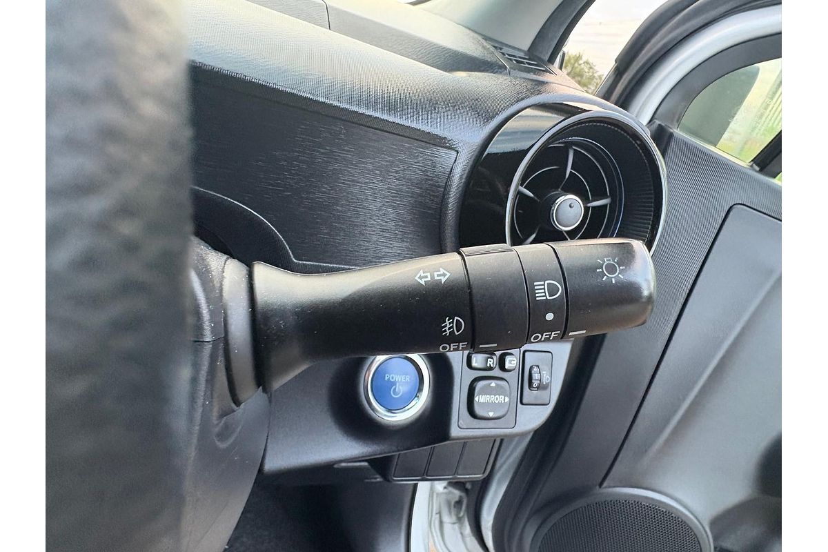 2019 Toyota Prius C NHP10R