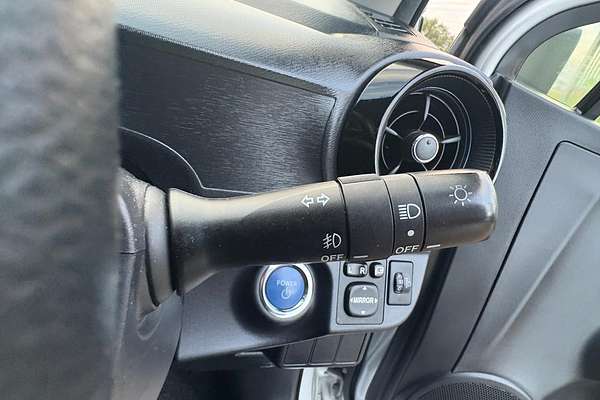 2019 Toyota Prius C NHP10R