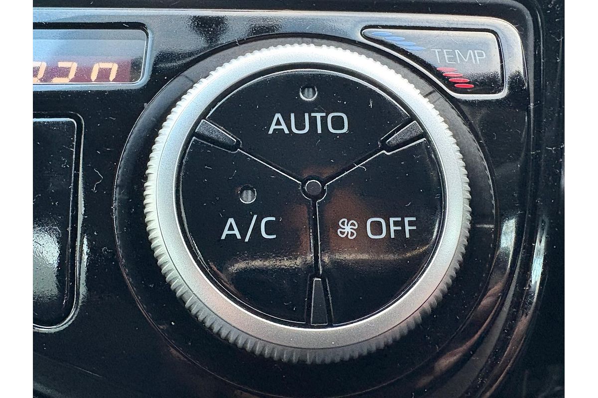 2019 Toyota Prius C NHP10R