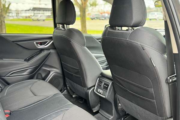 2024 Subaru Forester 2.5i S5