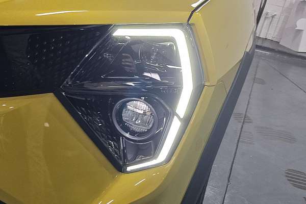 2025 Mahindra XUV3XO AX7L