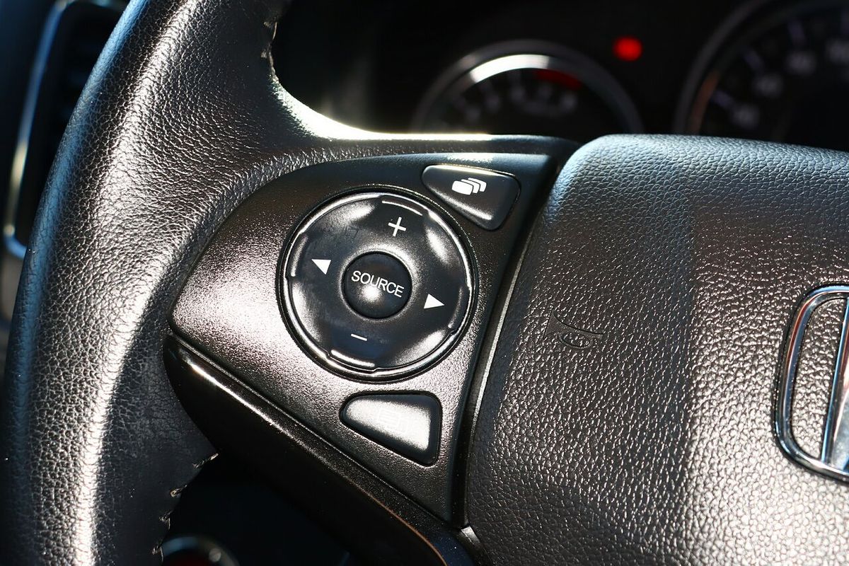 2015 Honda HR-V VTi-S