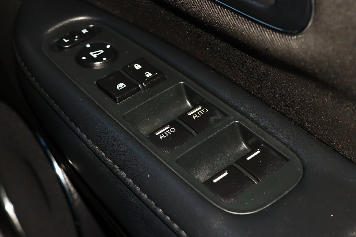 2015 Honda HR-V VTi-S