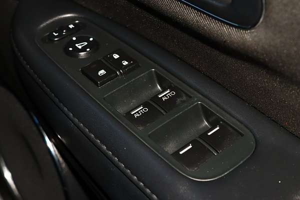 2015 Honda HR-V VTi-S
