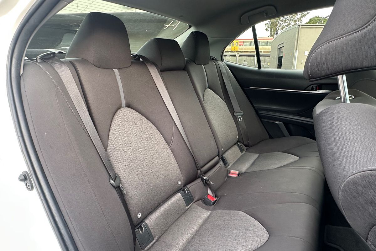 2021 Toyota Camry Ascent Sport AXVH70R