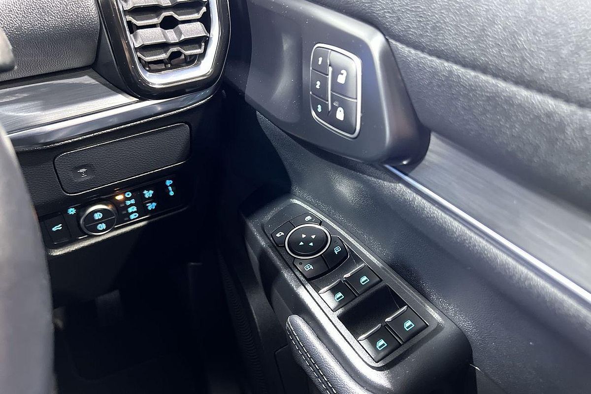 2025 Ford Everest Sport 2.0L