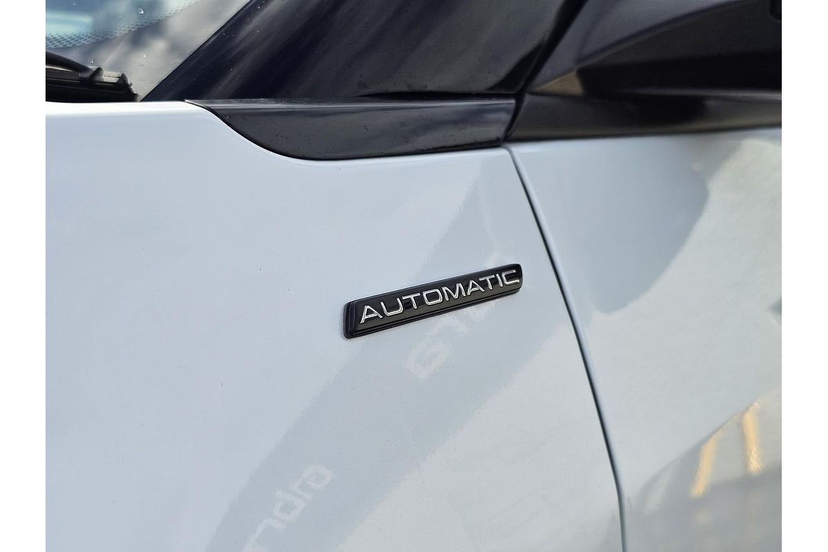 2025 Mahindra XUV3XO AX7L