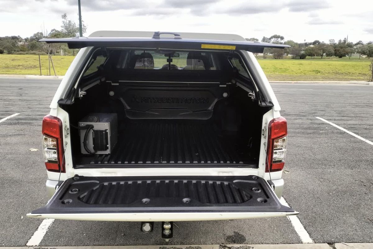 2021 Mitsubishi Triton GLX MR 4X4