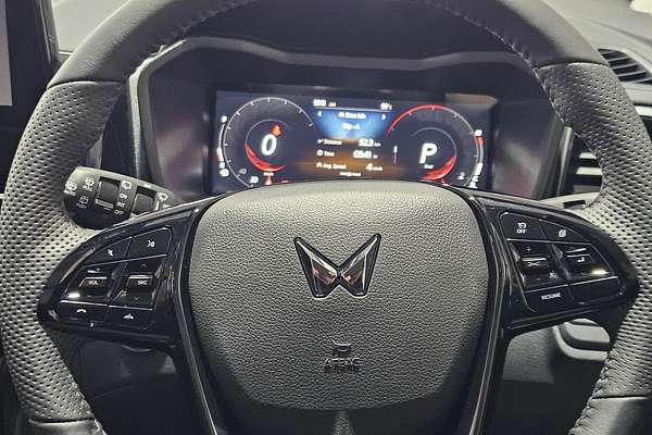 2025 Mahindra XUV3XO AX7L