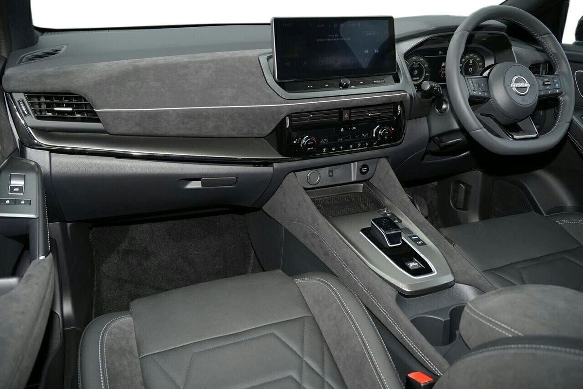 2025 Nissan QASHQAI N-DESIGN e-POWER J12