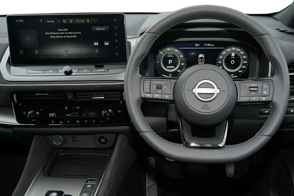 2025 Nissan QASHQAI N-DESIGN e-POWER J12