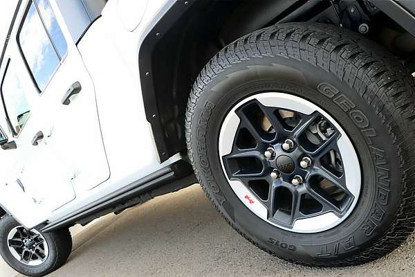 2022 Jeep Gladiator Night Eagle JT All Wheel Drive