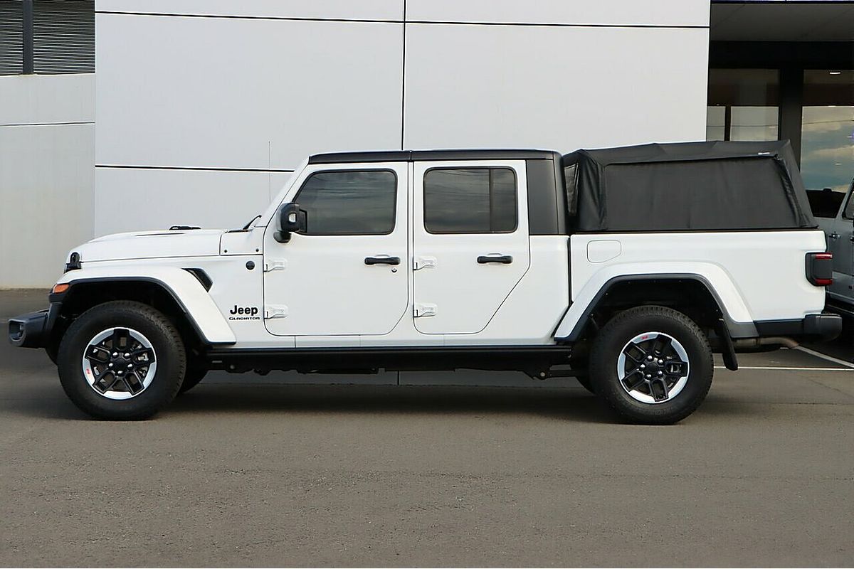 2022 Jeep Gladiator Night Eagle JT All Wheel Drive