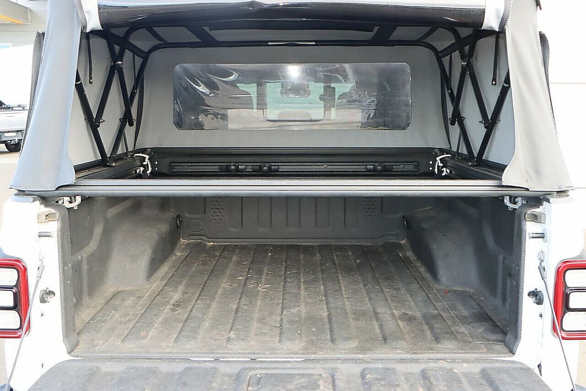 2022 Jeep Gladiator Night Eagle JT All Wheel Drive