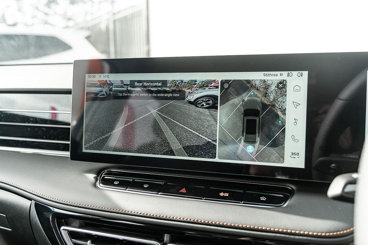 2025 MG HS Excite AS33