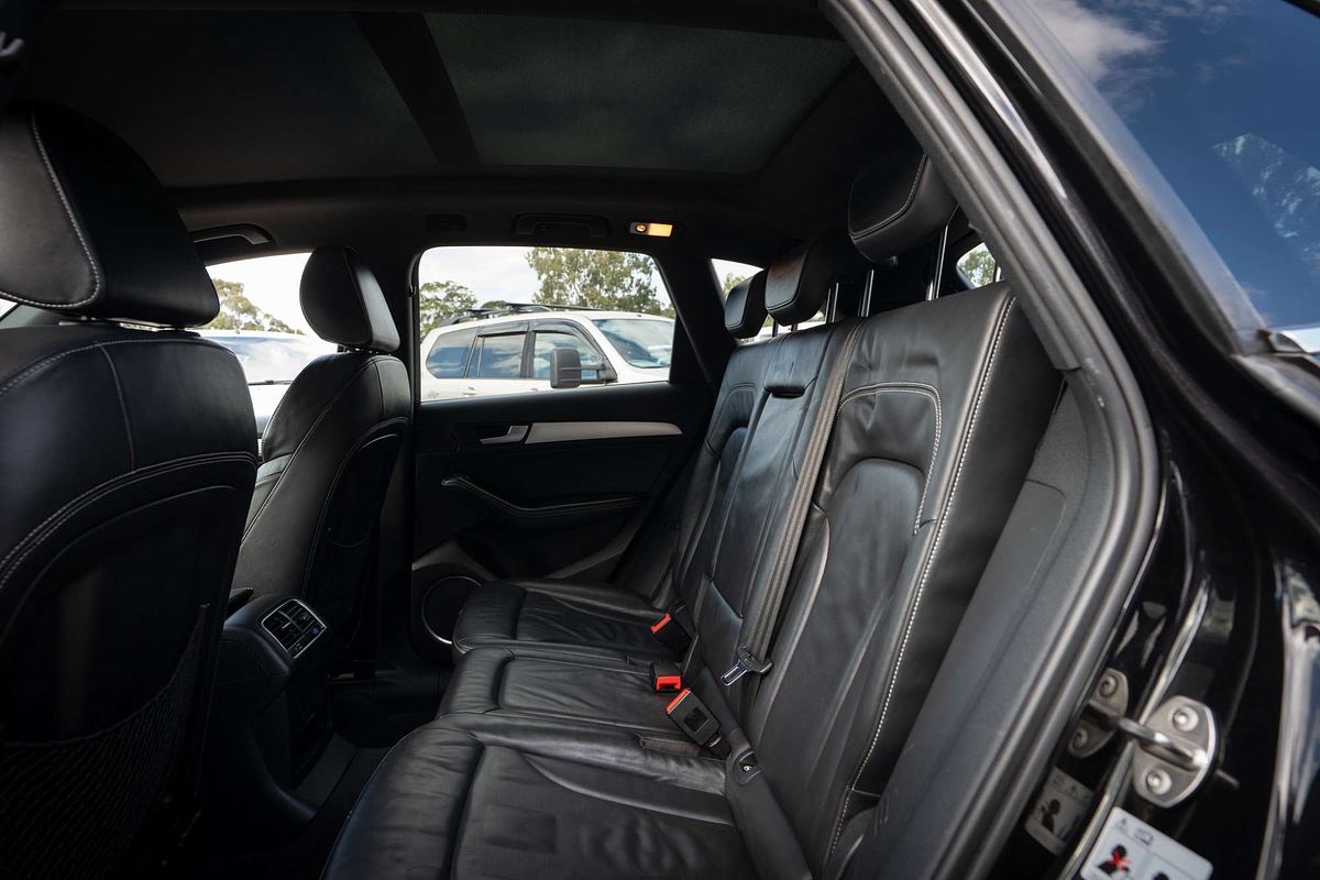 2013 Audi SQ5 TDI 8R