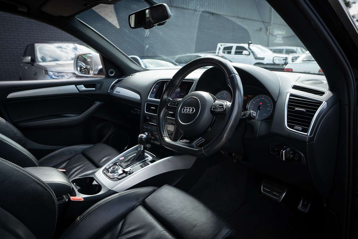2013 Audi SQ5 TDI 8R