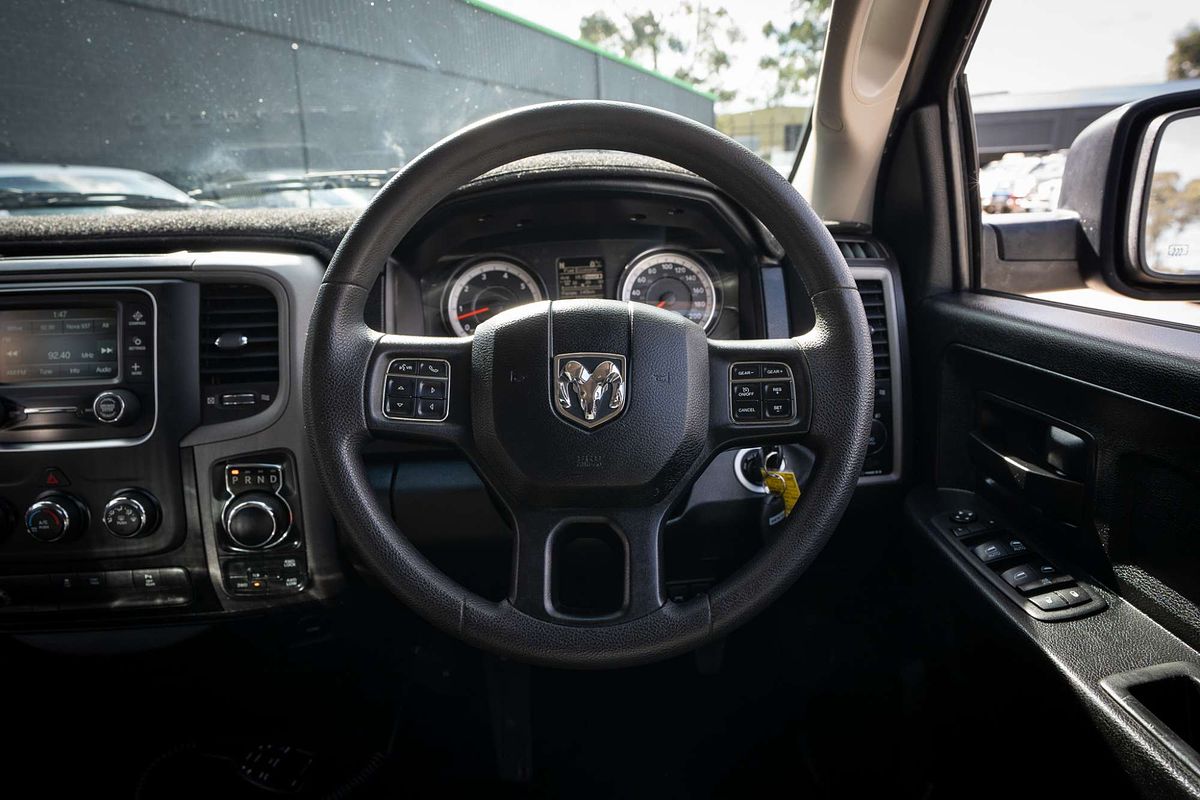 2018 RAM 1500 Express DS 4X4 SWB