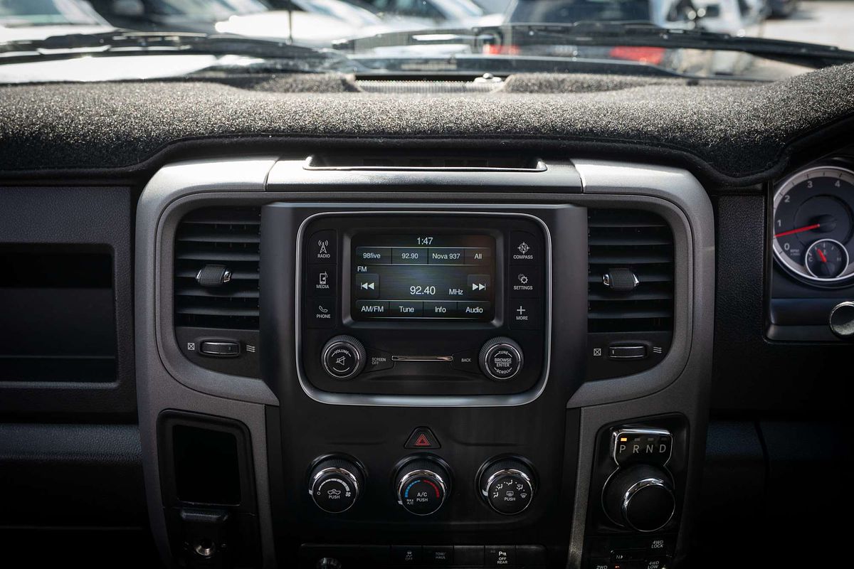 2018 RAM 1500 Express DS 4X4 SWB