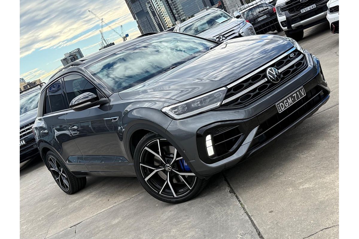 2023 Volkswagen T-Roc R D11