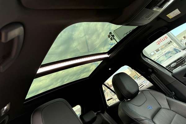 2023 Volkswagen T-Roc R D11