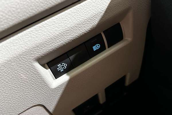 2022 Toyota Hiace  GDH300R LWB