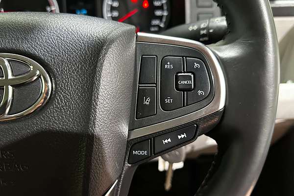 2022 Toyota Hiace  GDH300R LWB