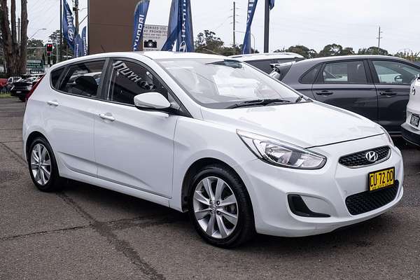 2018 Hyundai Accent Sport RB6