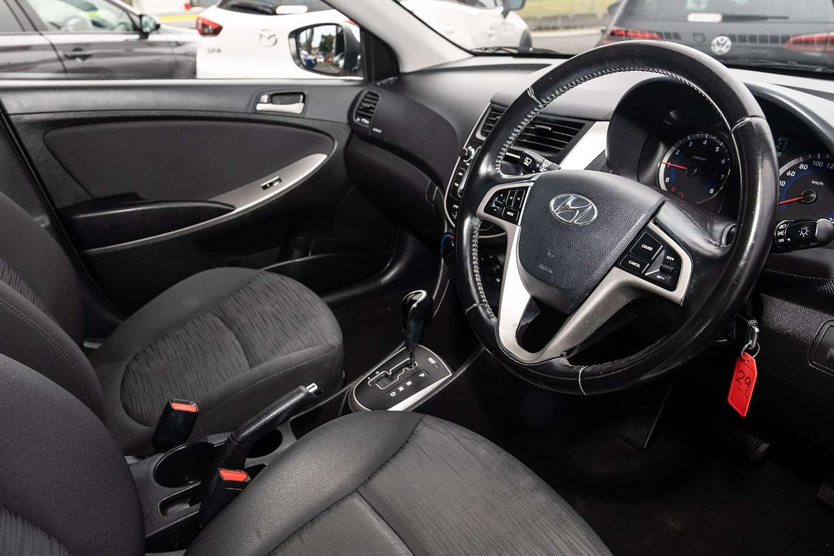 2018 Hyundai Accent Sport RB6