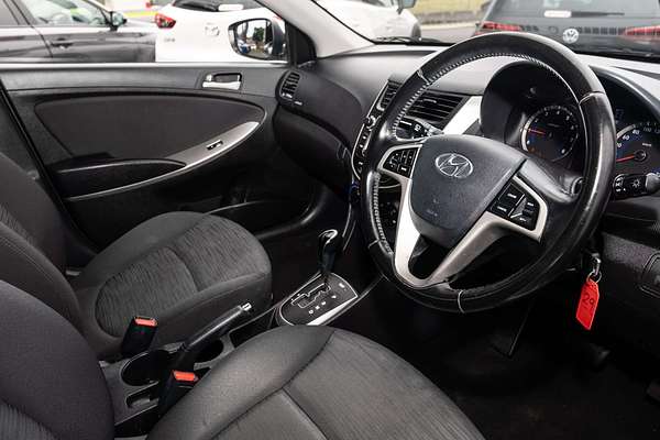 2018 Hyundai Accent Sport RB6