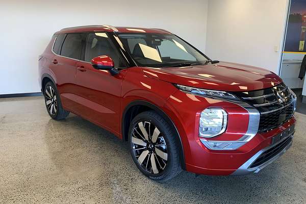 2025 Mitsubishi Outlander Exceed ZM