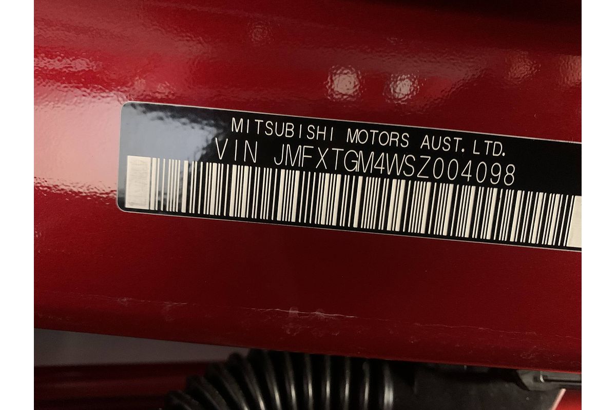 2025 Mitsubishi Outlander Exceed ZM