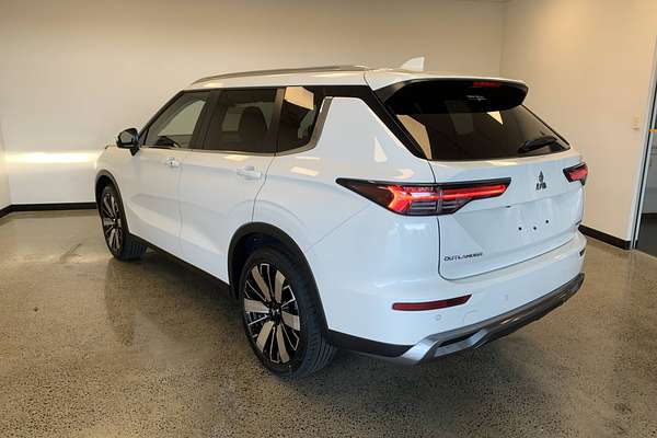 2025 Mitsubishi Outlander Aspire ZM