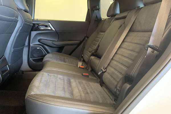 2025 Mitsubishi Outlander Aspire ZM