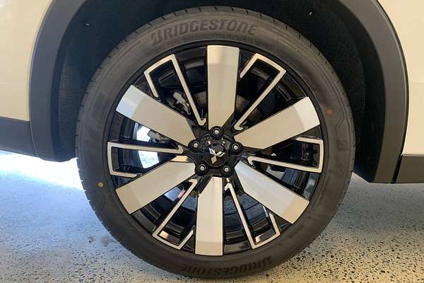 2025 Mitsubishi Outlander Aspire ZM