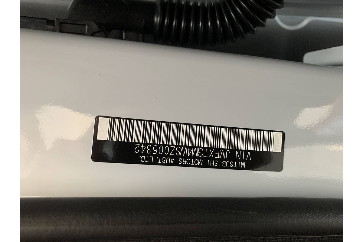 2025 Mitsubishi Outlander Exceed Tourer ZM